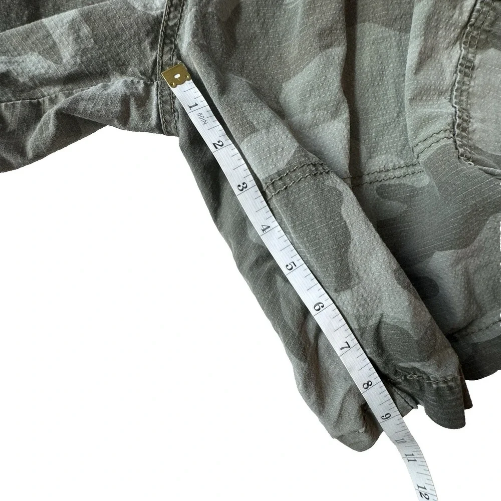 Levis Cargo Shorts Camo Men's 42 Rip Stop Woodland Utility Workwear Casual Faded